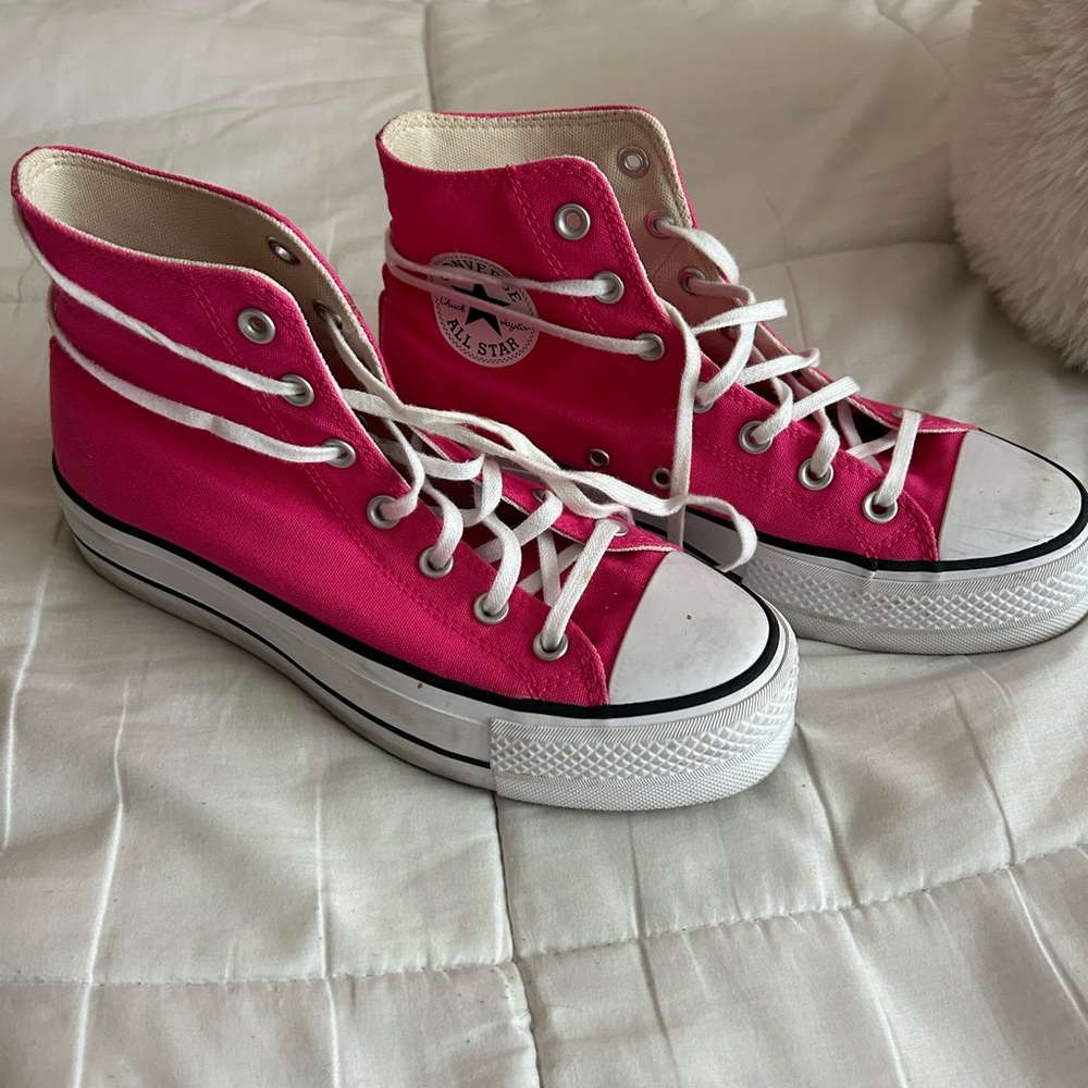 Converse Pink High-Top Sneakers Canvas Classic